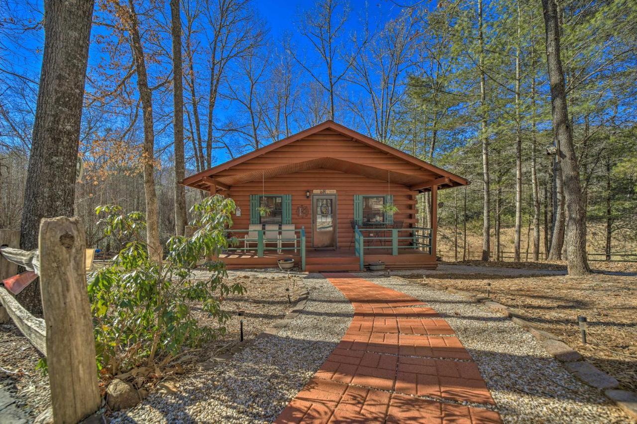 Franklin Cabin With Porch Near Hiking And Waterfalls! Exterior photo